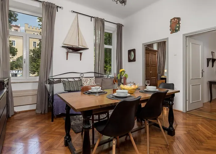 4 Bedroom Apartment