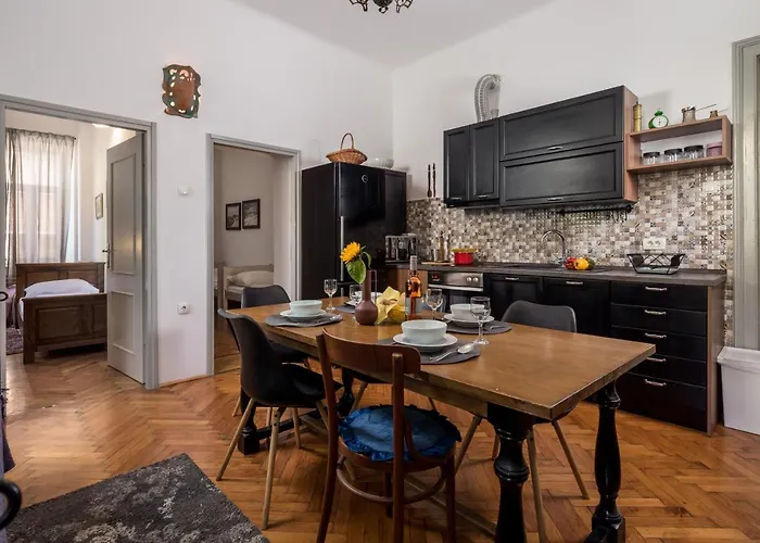 4 Bedroom Apartment